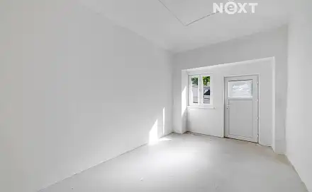 Prodej obchodních prostor 29 m², U Kublova, Praha 4 - Podolí