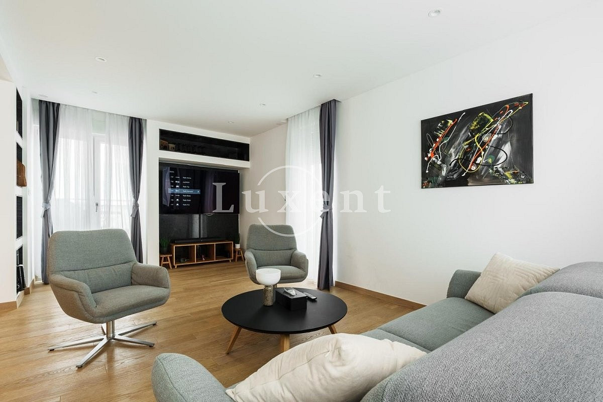 Prodej bytu 4+kk 108 m² – pohled 3