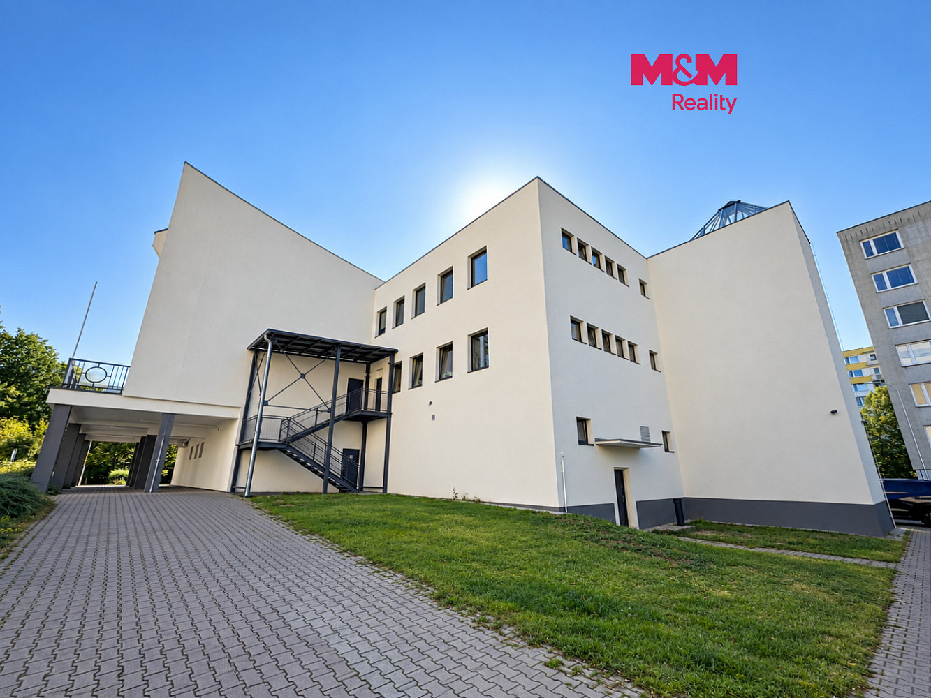 Pronájem skladovacích prostor 12 m²