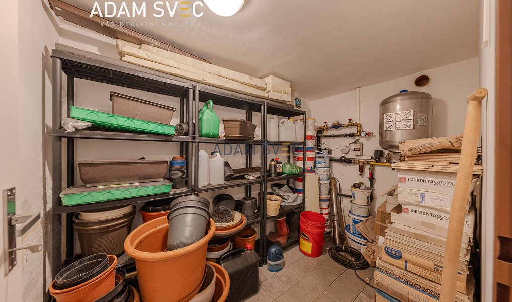 Prodej domu 359 m² s pozemkem 2 576 m², Hradčany-Kobeřice – náhled fotky 44