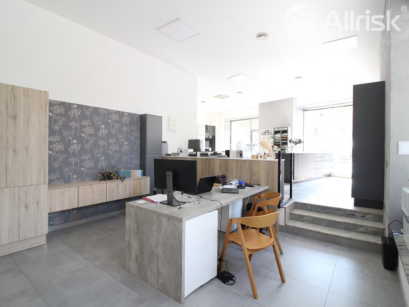 Pronájem obchodních prostor 109 m² – fotografie 4