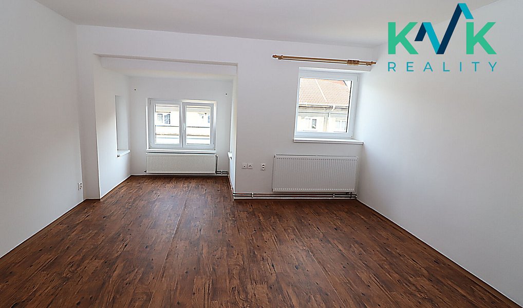 Pronájem bytu 2+kk 45 m², Sokolov – náhled fotky 3