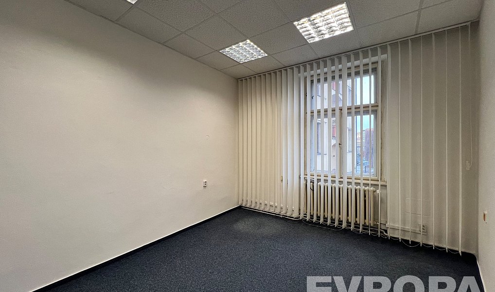 Pronájem kanceláře 17 m², Praha – náhled fotky 3