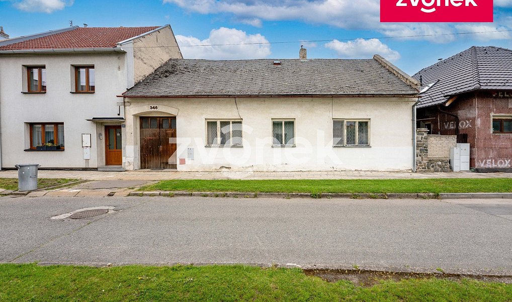 Prodej domu 200 m² s pozemkem 900 m², Hulín – náhled fotky 2