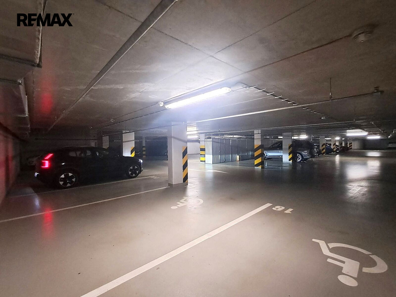 Prodej garážového stání 11m2. Ul. Petržílkova, Praha - Stodůlky – fotografie 4