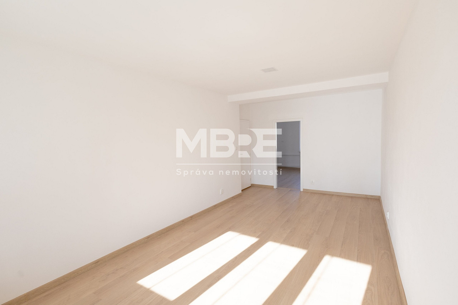 Pronájem bytu 2+kk 55 m² – pohled 5
