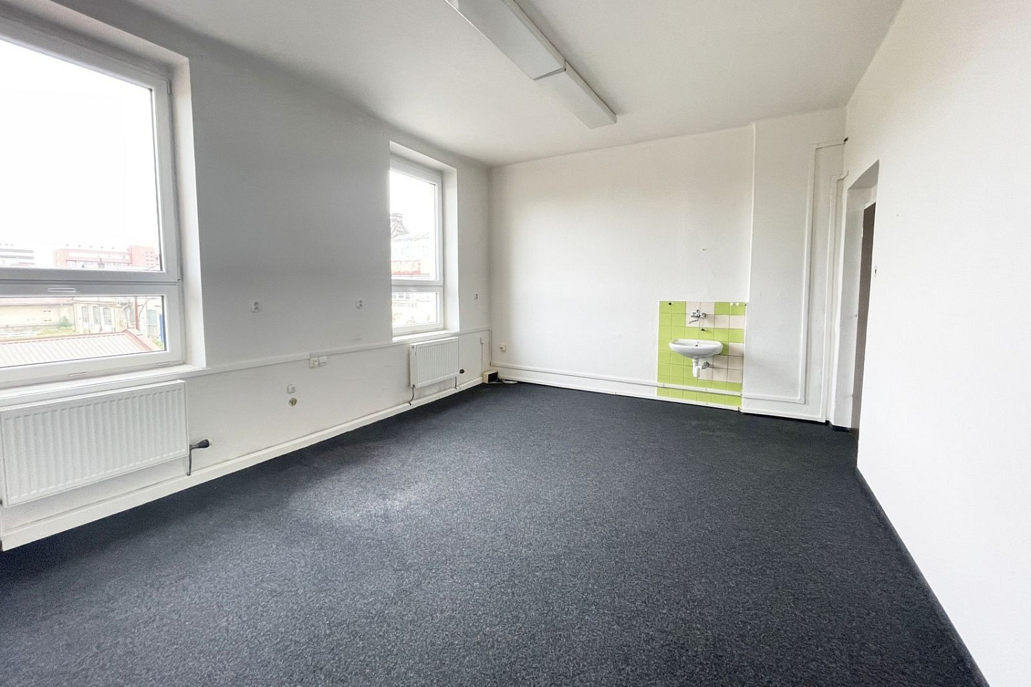 Pronájem kanceláře 20 m² – fotografie 5