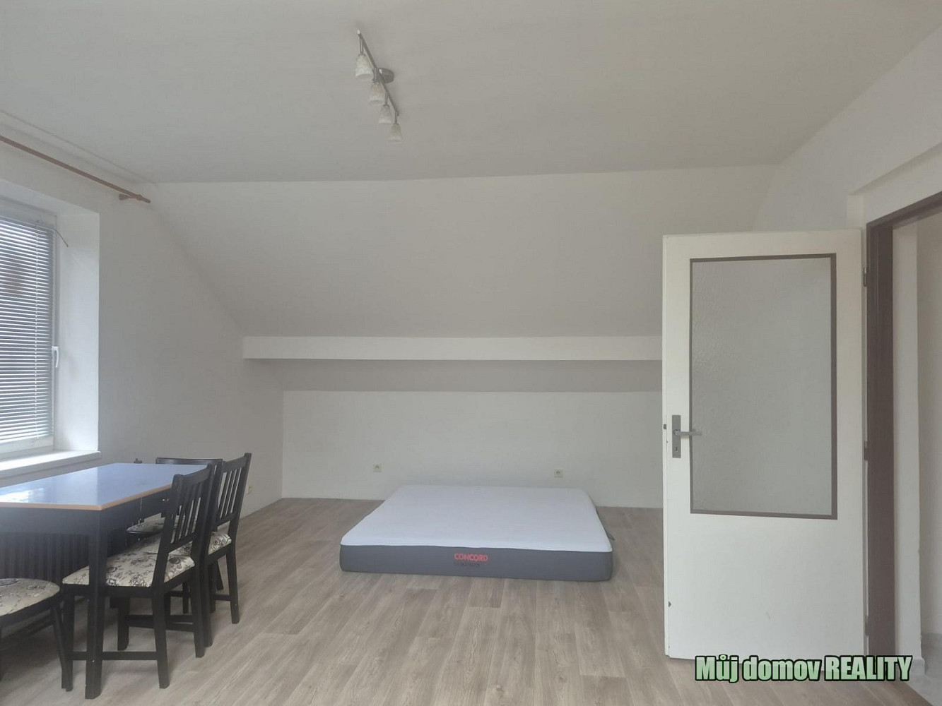 Pronájem bytu 1+1 45 m² — photo 5