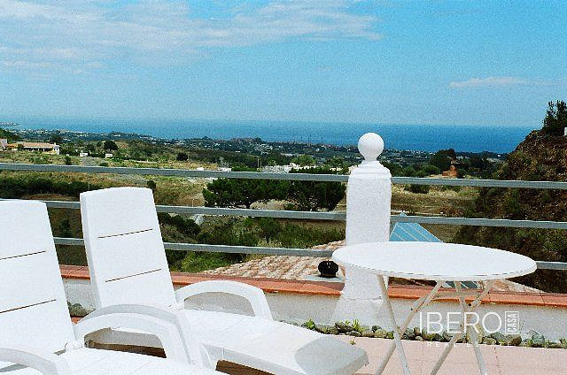Casa 4+kk – Estepona, Barriada Islas Canarias - Vista 3