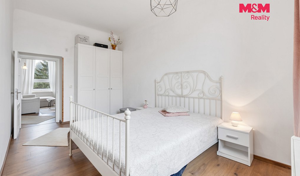 Prodej bytu 2+1 67 m², Králův Dvůr – náhled fotky 5