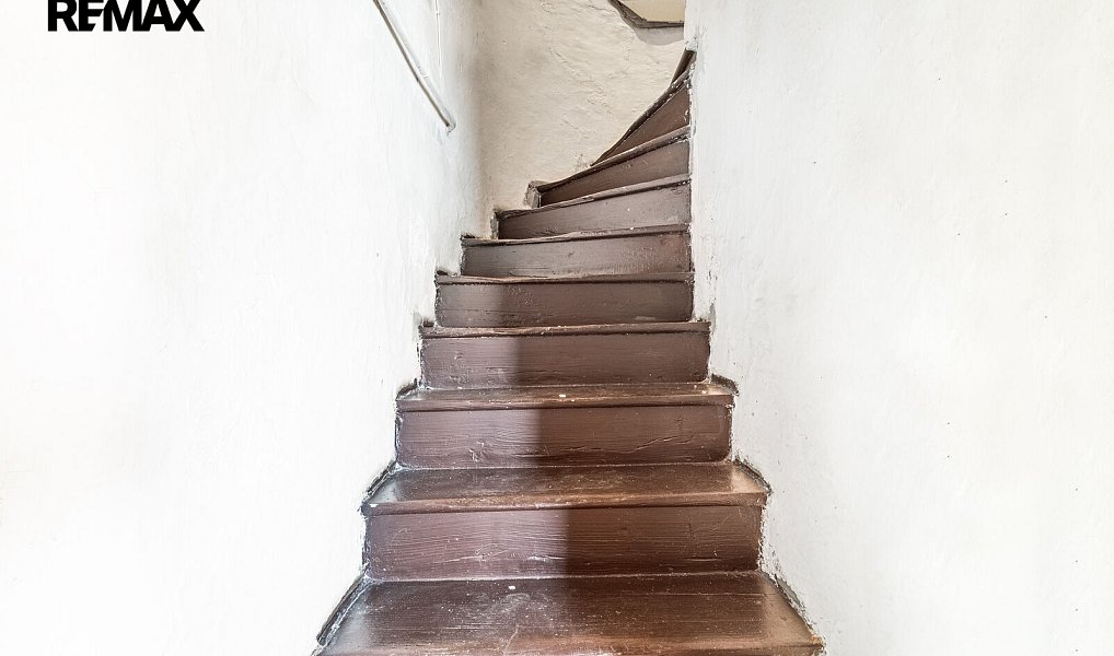 Prodej domu 186 m² s pozemkem 390 m², Břasy – náhled fotky 27