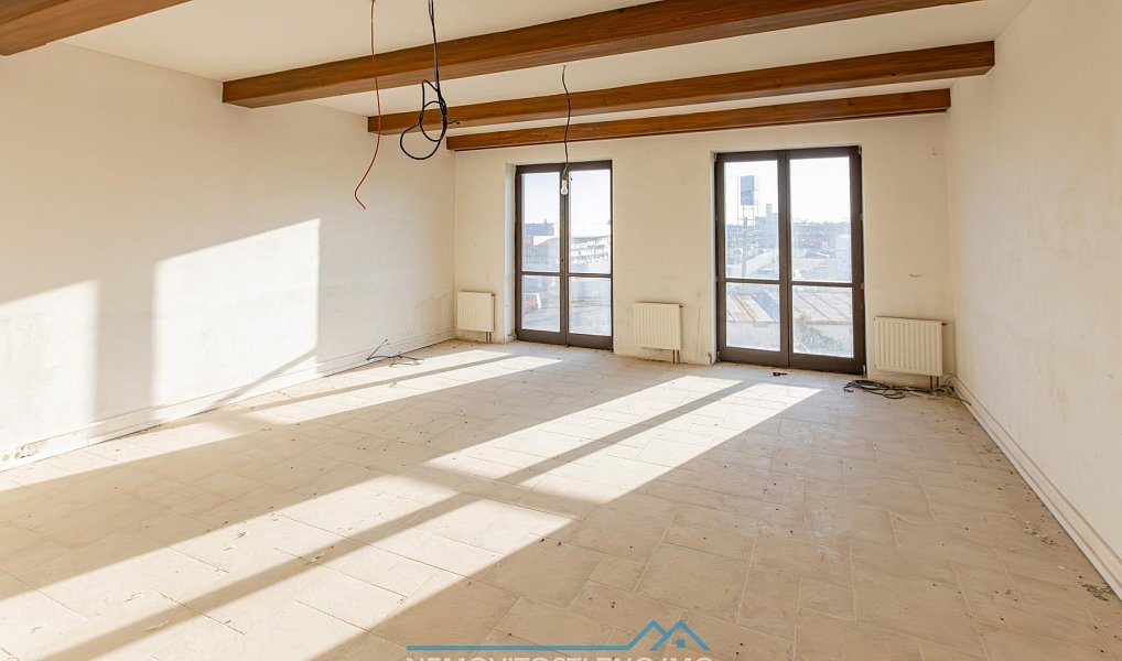 Prodej ubytovacího objektu 1 550 m², Znojmo – náhled fotky 14