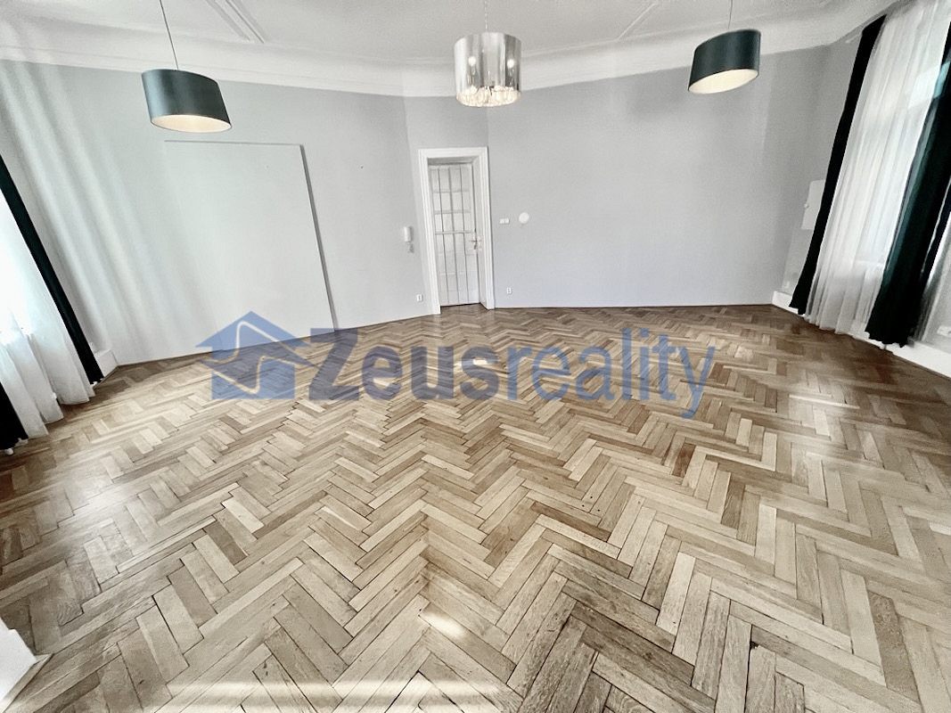 Pronájem obchodních prostor 45 m² — photo 4