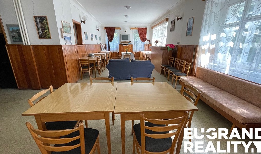 Prodej ubytovacího objektu 350 m², Jiřetín pod Jedlovou – náhled fotky 26