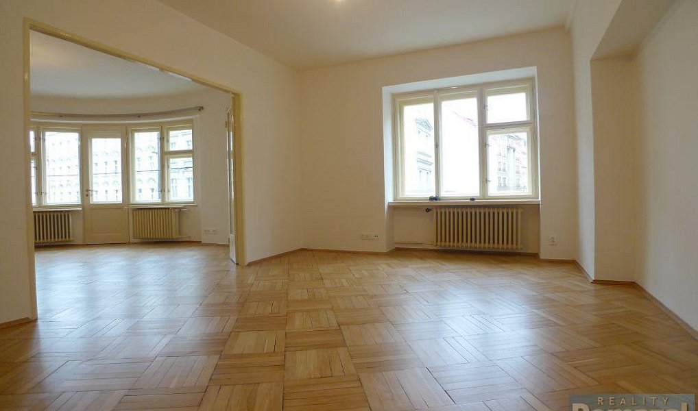 Pronájem kanceláře 127 m², Praha – náhled fotky 4