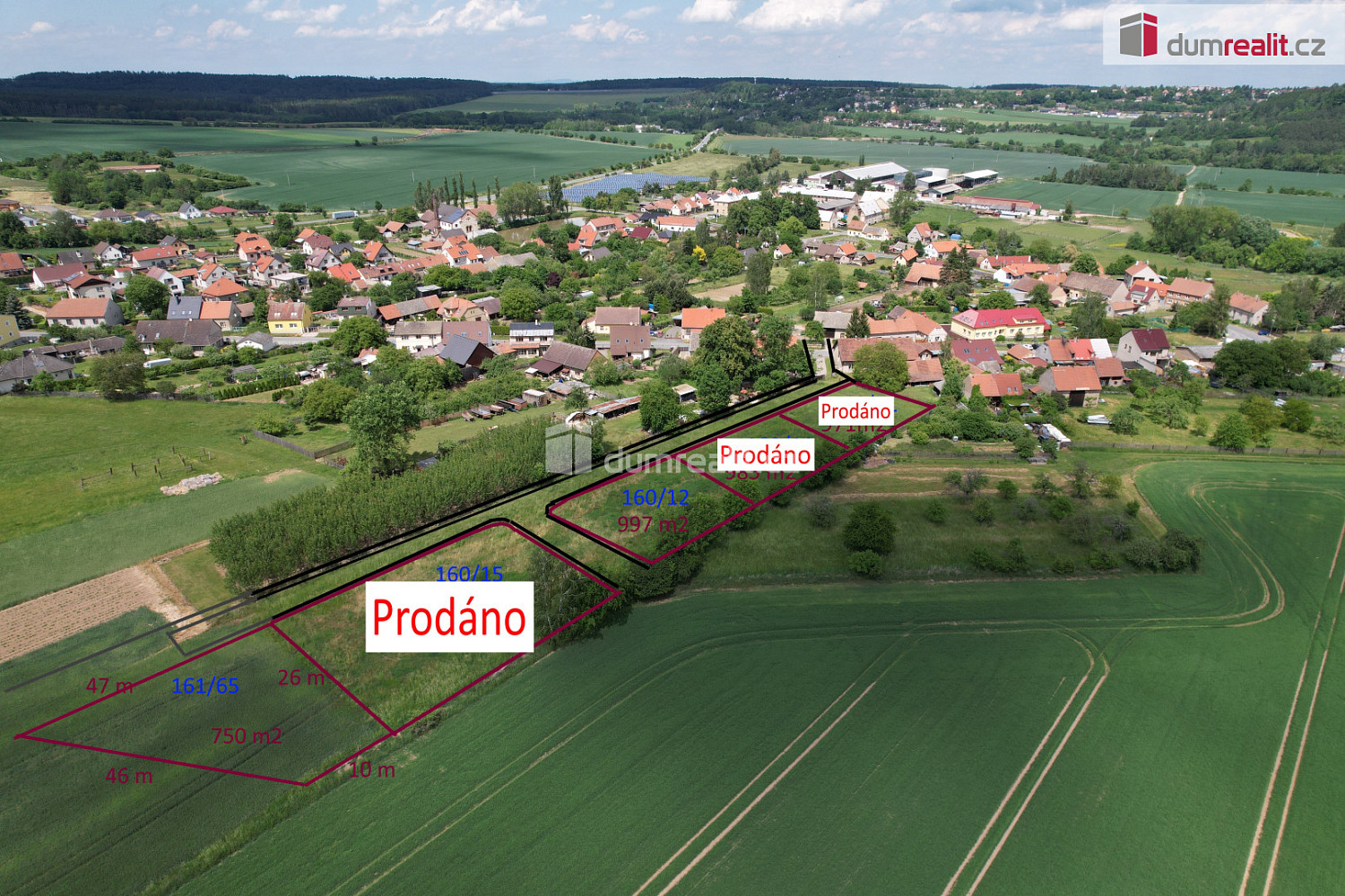 Prodej stavebního pozemku 971 m² — photo 2