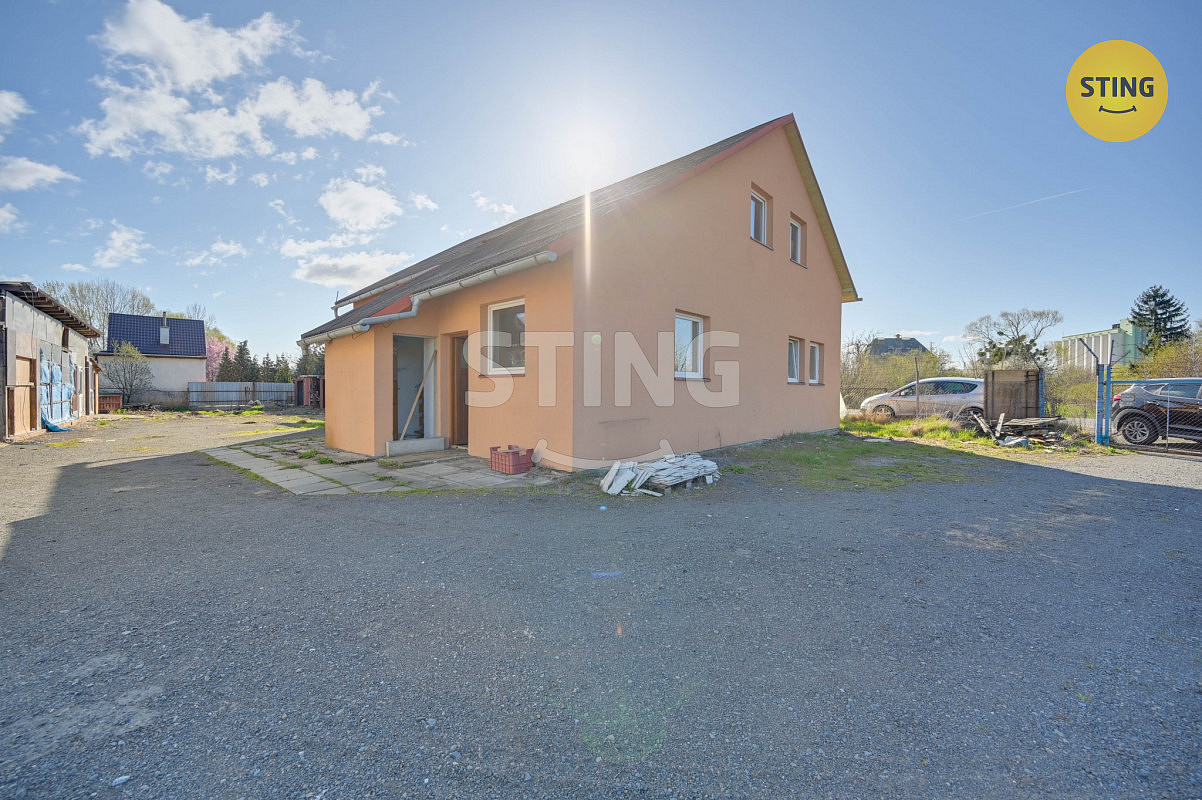 Prodej výrobních prostor 1 306 m² – fotografie 5
