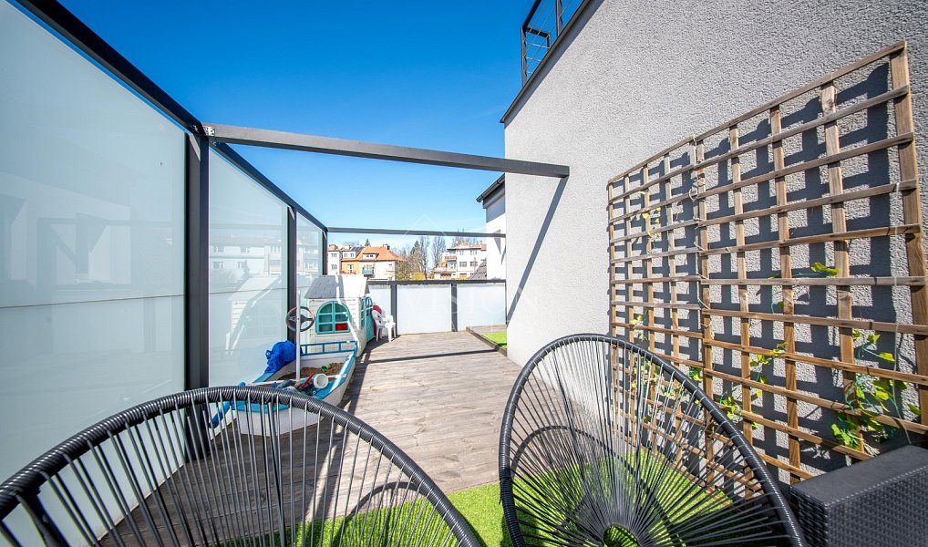 Prodej bytu 3+1 95 m², Tábor – náhled fotky 23