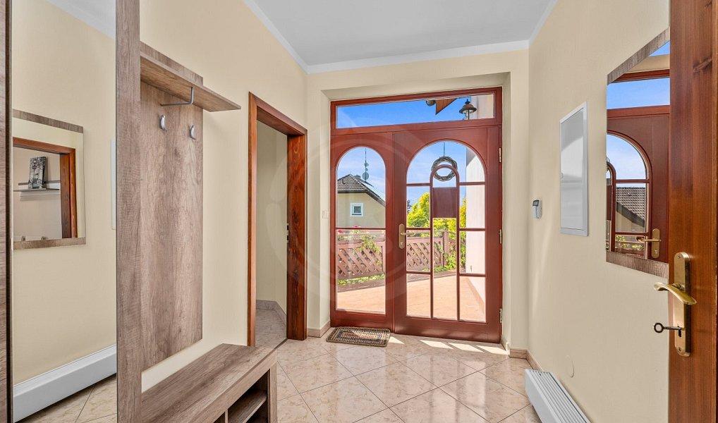 Prodej domu 340 m² s pozemkem 1 147 m², Tábor – náhled fotky 22
