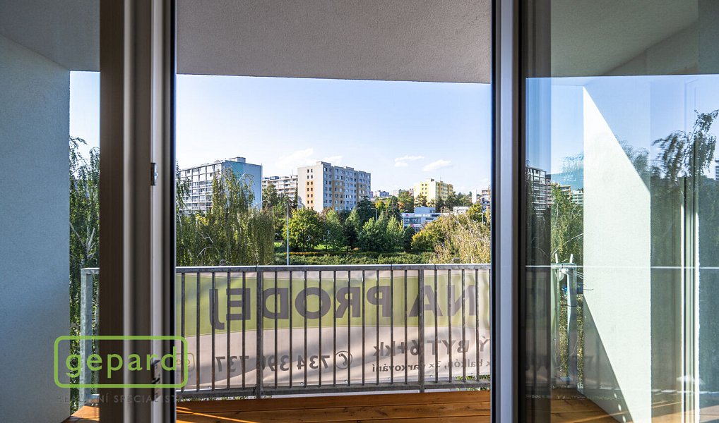 Prodej bytu 6+kk 159 m², Praha – náhled fotky 9