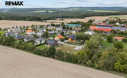 Prodej stavebního pozemku 887 m², Davle, okres Praha-západ