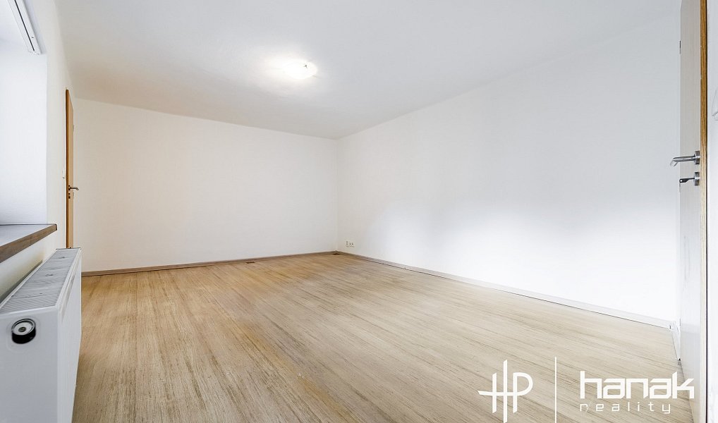 Pronájem bytu 1+1 36 m², Šternberk – náhled fotky 3