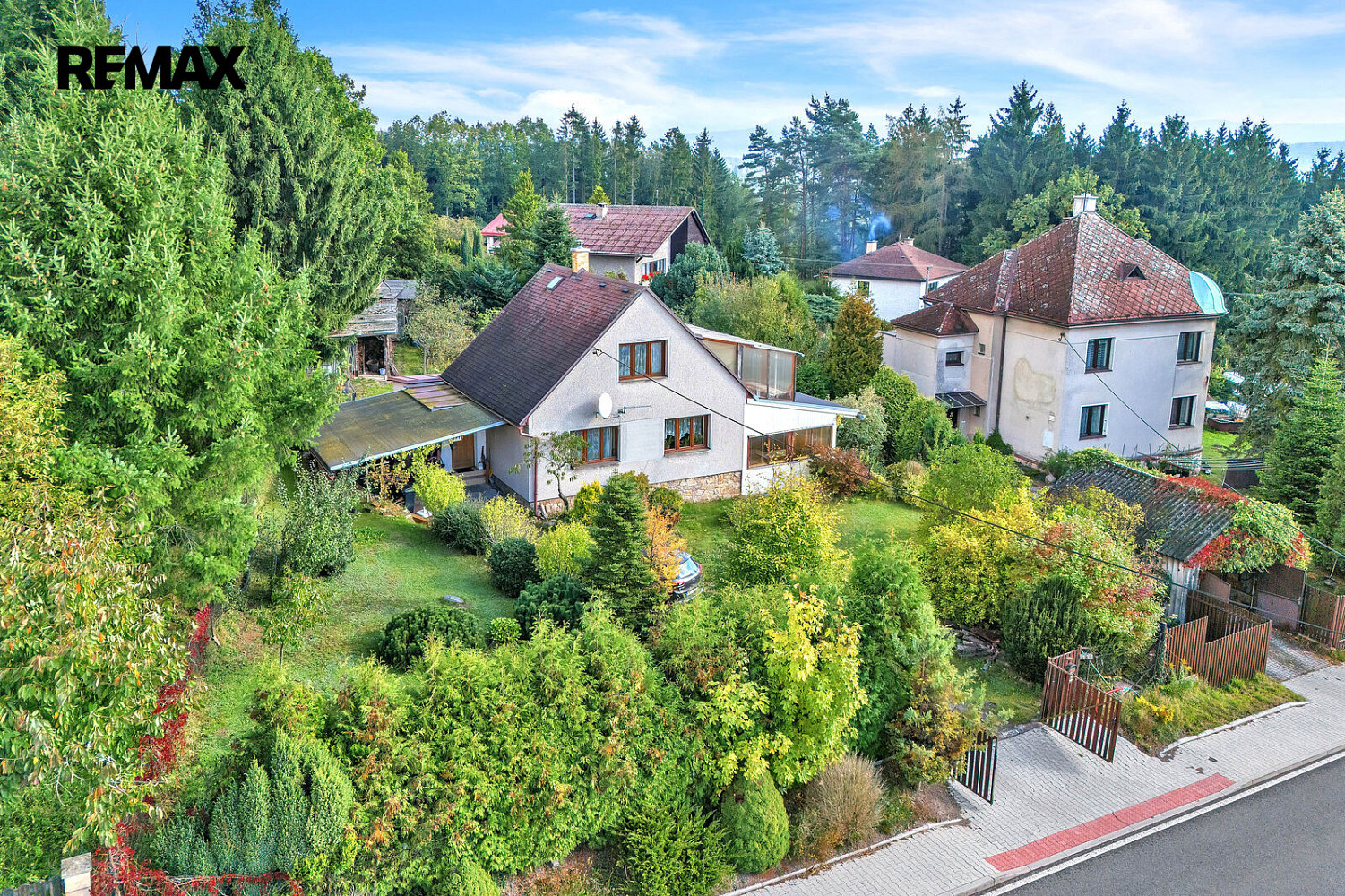 Prodej domu 84 m² s pozemkem 1 097 m² – fotografie 2