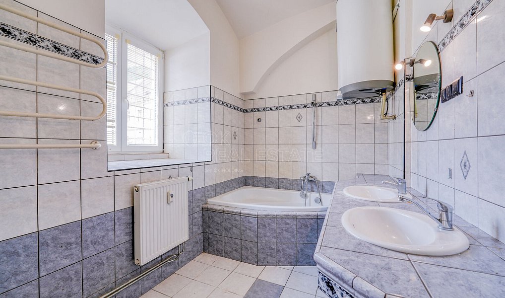 Prodej bytu 3+kk 92 m², Český Krumlov – náhled fotky 12