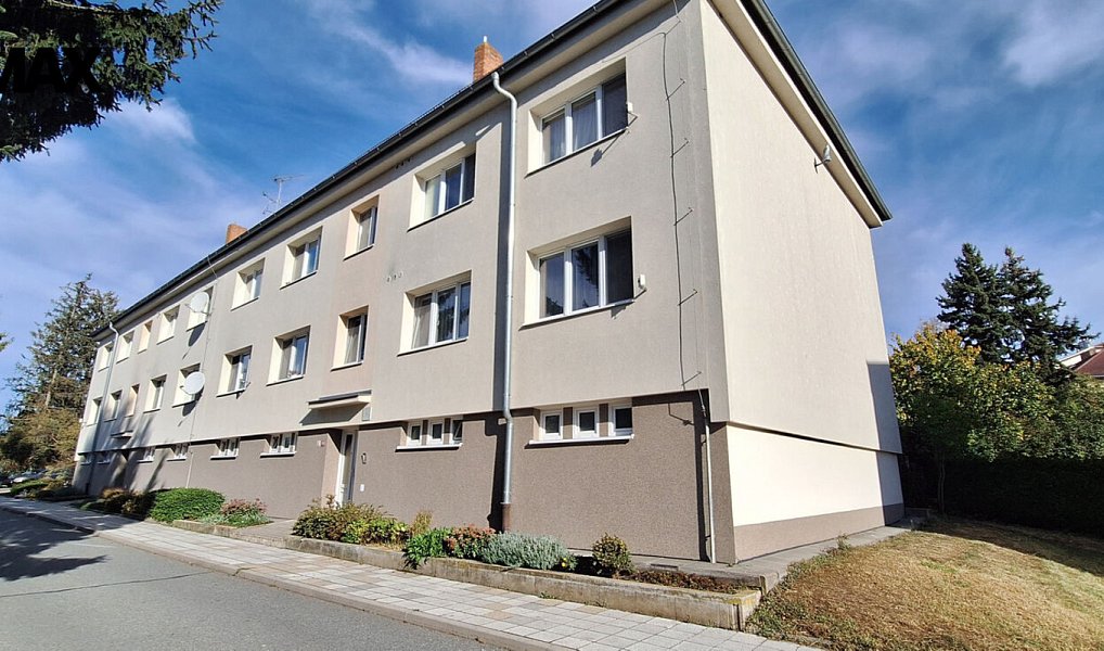 Prodej bytu 2+1, 58 m², Vyškov, Rousínov