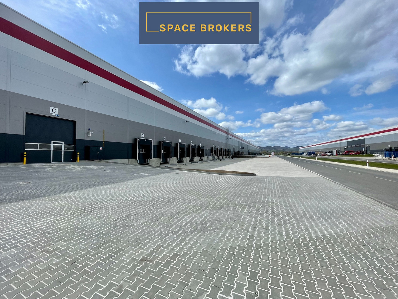 Pronájem skladovacích prostor 6 418 m² – fotografie 4