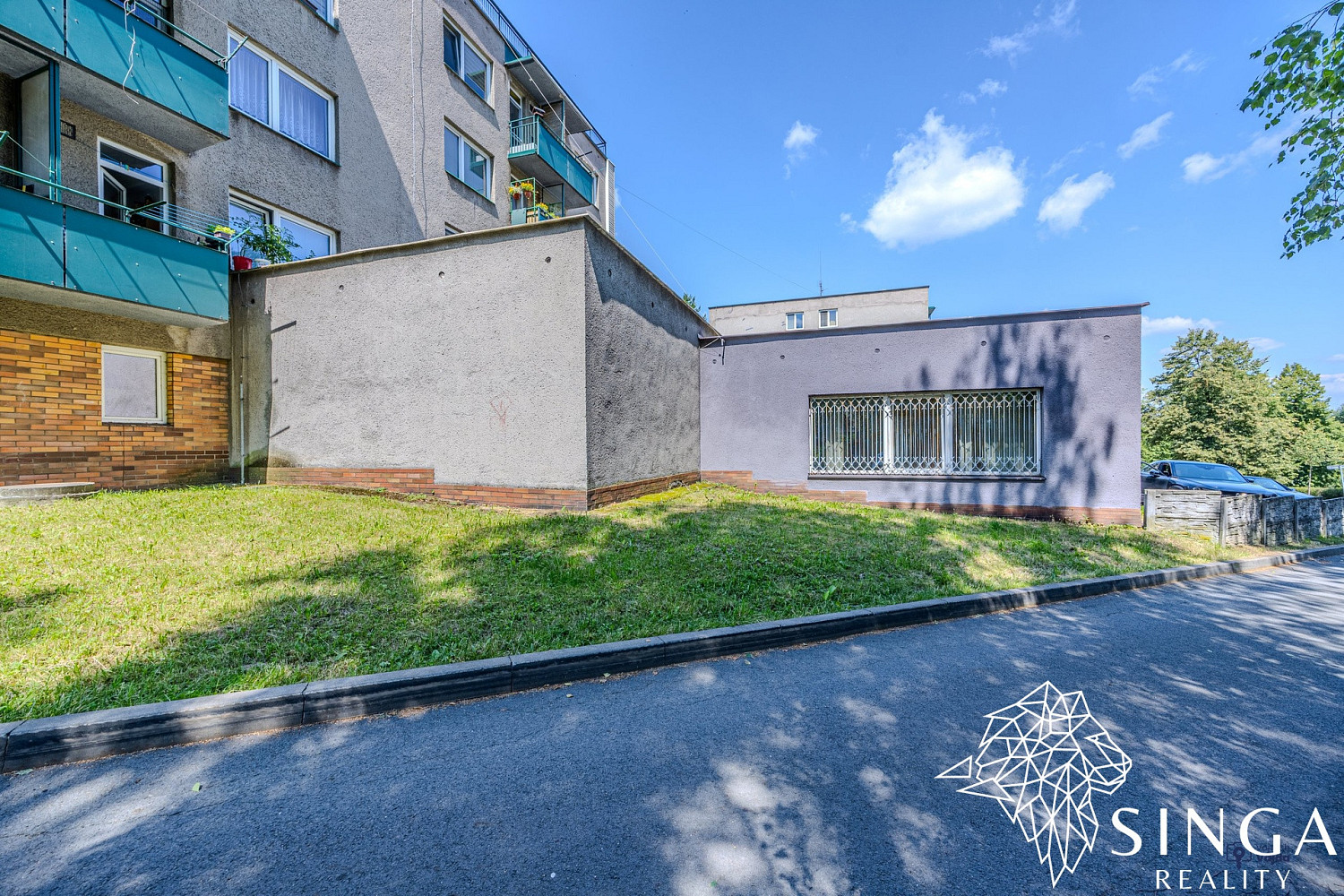 Pronájem obchodních prostor 330 m² — photo 2