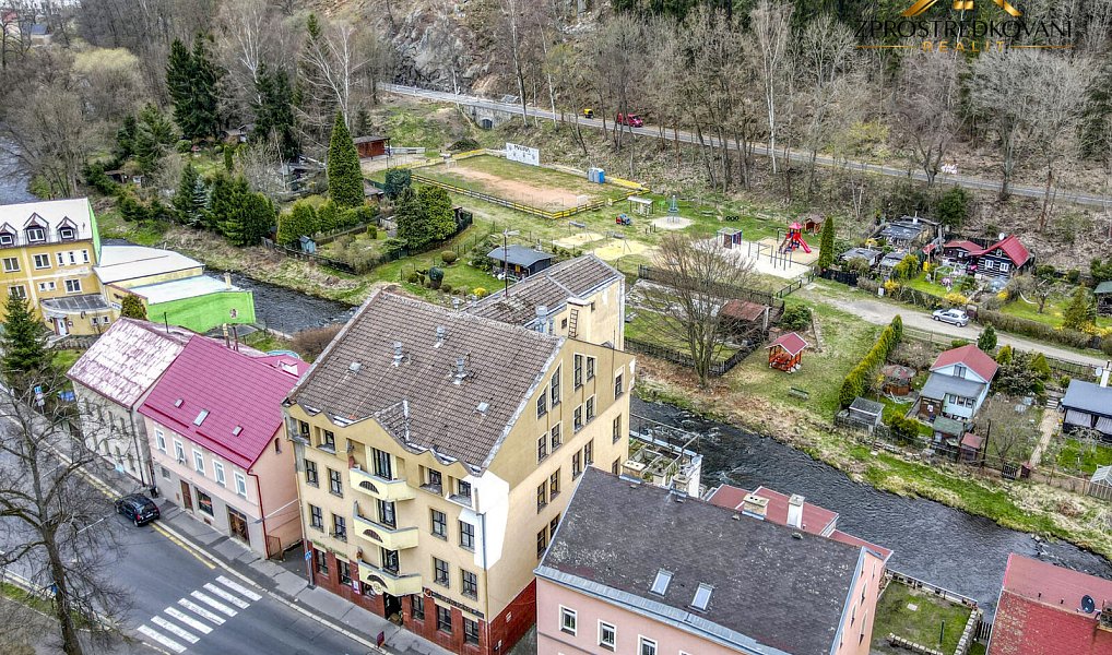 Prodej ubytovacího objektu 1 960 m², Březová – náhled fotky 15