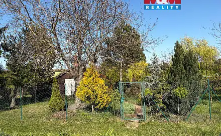 Prodej zahrady 936 m², Nádražní, Šlapanice, okres Brno-venkov