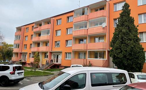 Pronájem bytu 3+1 68 m², Čs. armády, Kroměříž