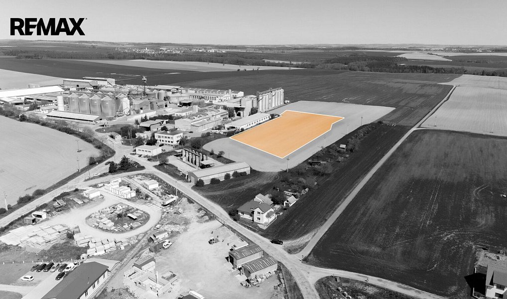 Prodej komerčního pozemku 14 294 m², Hrotovice – náhled fotky 2