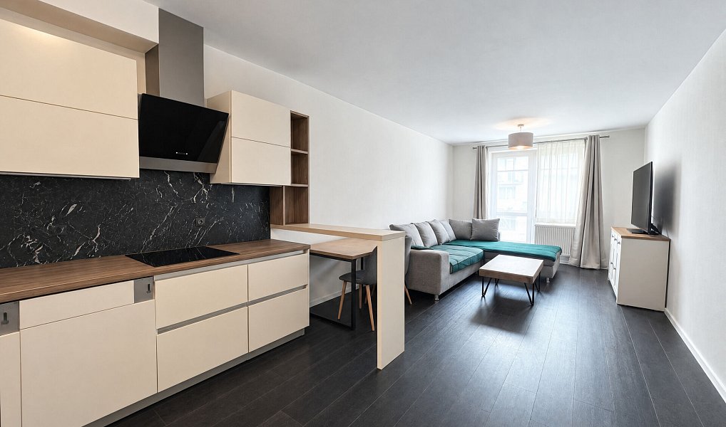 Prodej bytu 3+kk 101 m², Poděbrady – náhled fotky 3