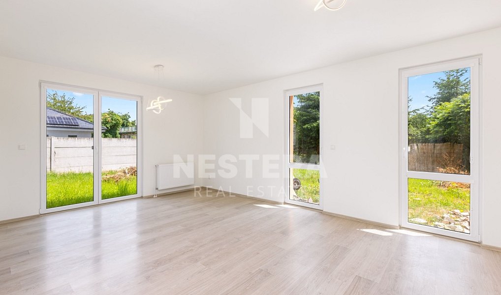Prodej domu 130 m² s pozemkem 482 m², Jesenice – náhled fotky 5