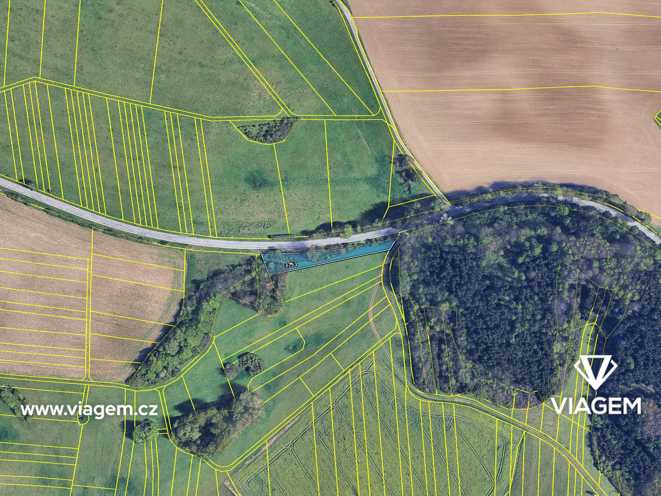 Prodej pole 1 623 m² – pohled 4