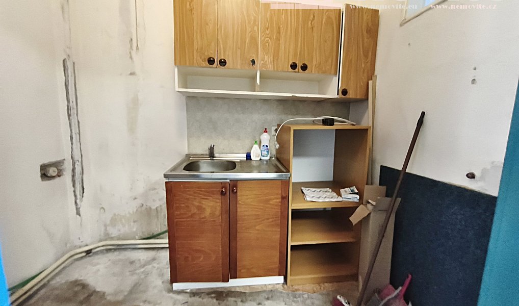 Prodej obchodních prostor 73 m², Pardubice – náhled fotky 9