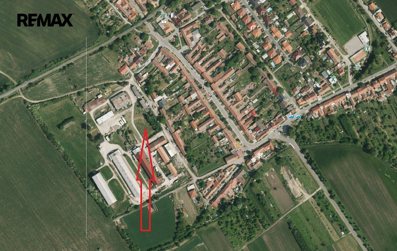 Prodej komerčního pozemku 2 400 m² — photo 4