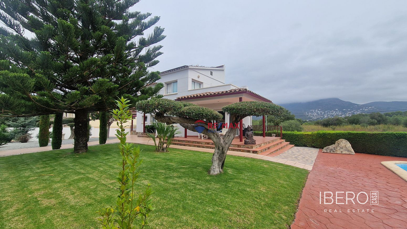 Prodej domu 177 m² s pozemkem 1 190 m²