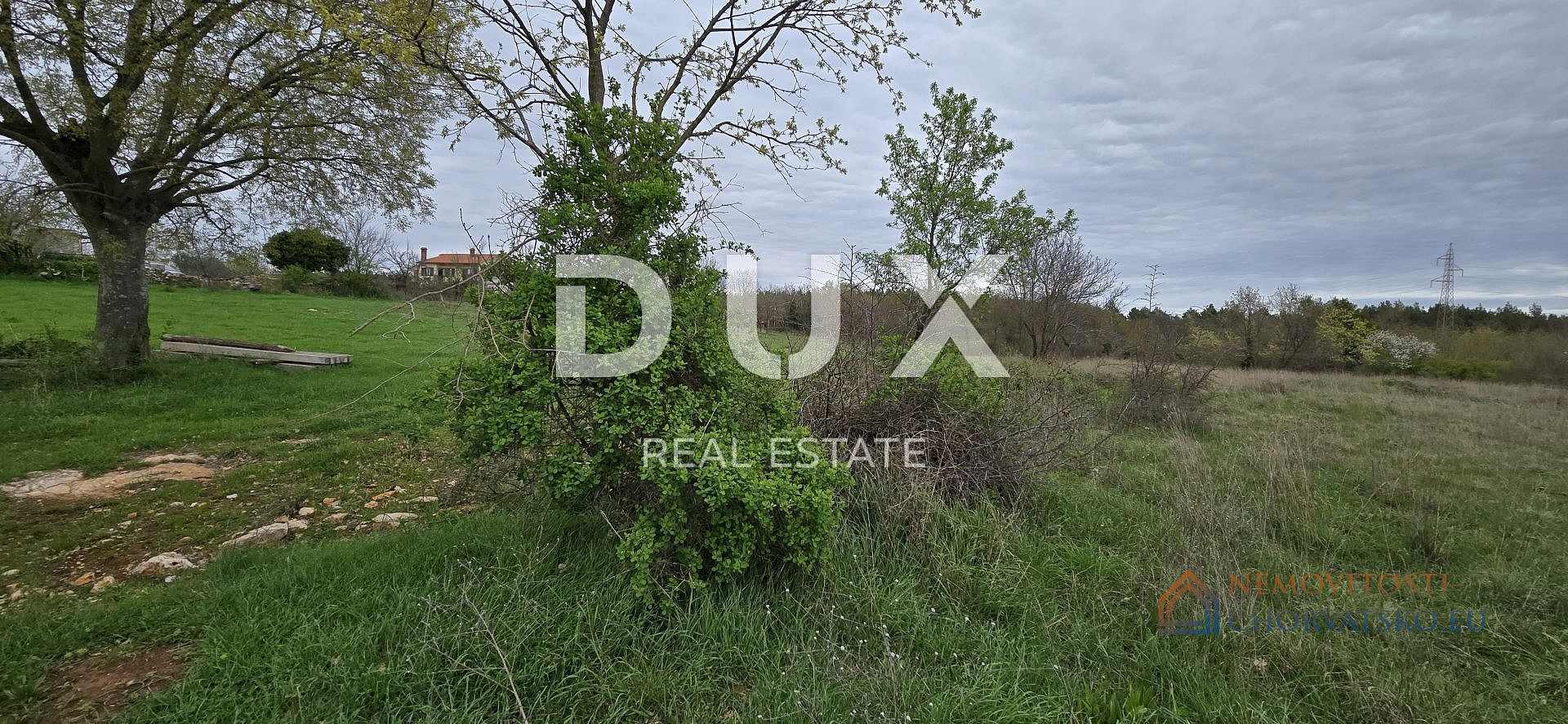 Prodej stavebního pozemku 305 m² - Vista 6
