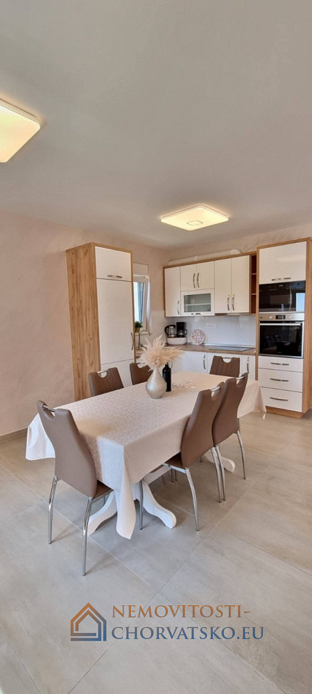 Prodej domu 133 m² s pozemkem 133 m² - Fler