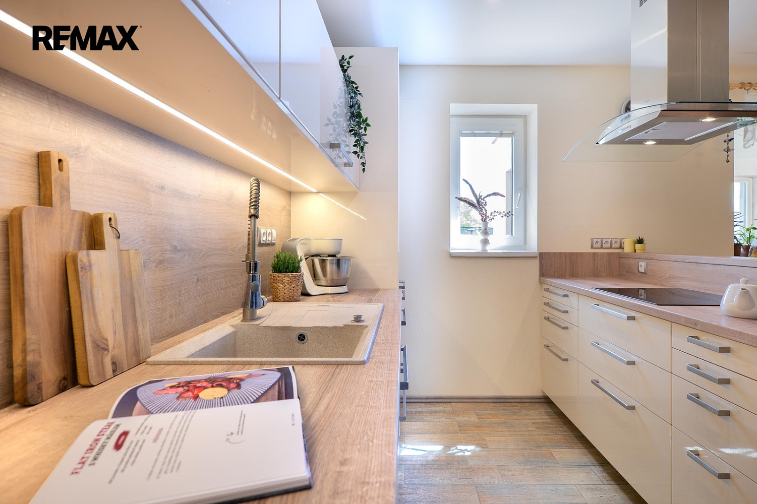 Prodej domu 239 m² s pozemkem 1 199 m² – fotografie 5