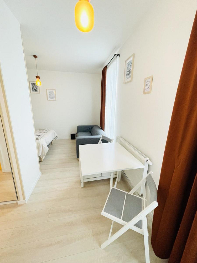 Pronájem bytu 1+kk 23 m² – fotografie 4