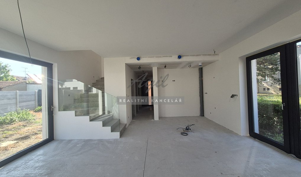 Prodej domu 319 m² s pozemkem 319 m², Slavkov u Brna – náhled fotky 15