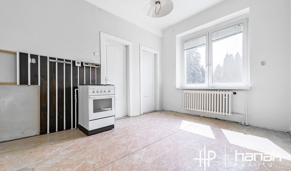 Prodej domu 253 m² s pozemkem 615 m², Hranice – náhled fotky 17