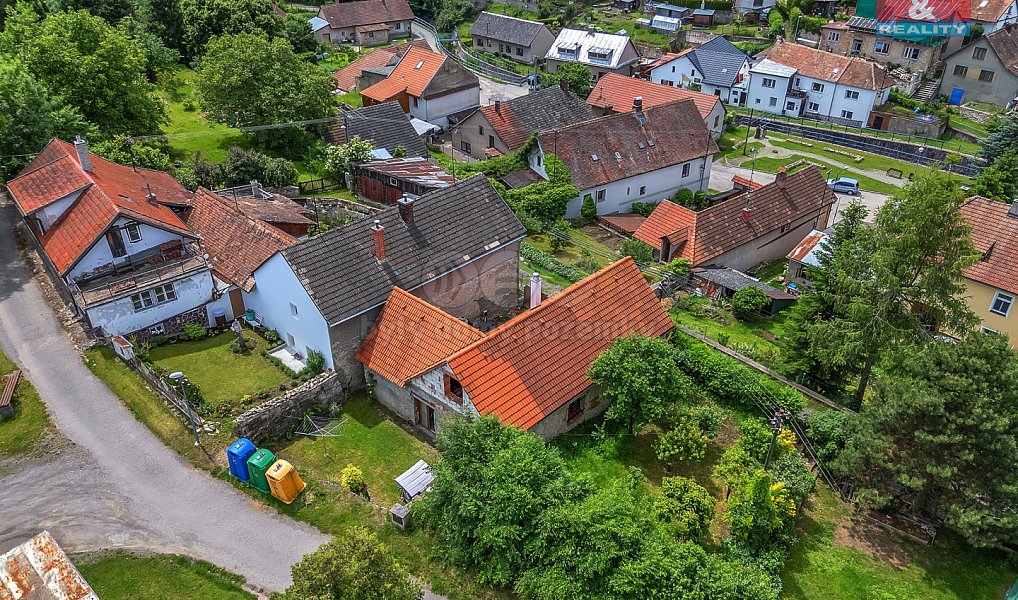 Prodej domu 186 m² s pozemkem 186 m², Hroubovice – náhled fotky 6