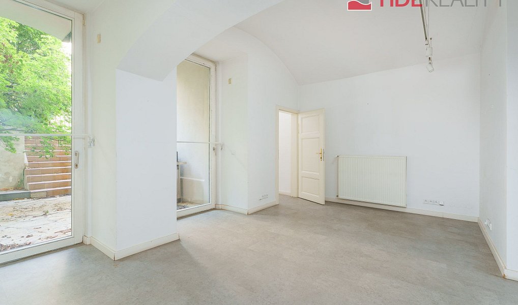 Prodej kanceláře 196 m², Praha – náhled fotky 9