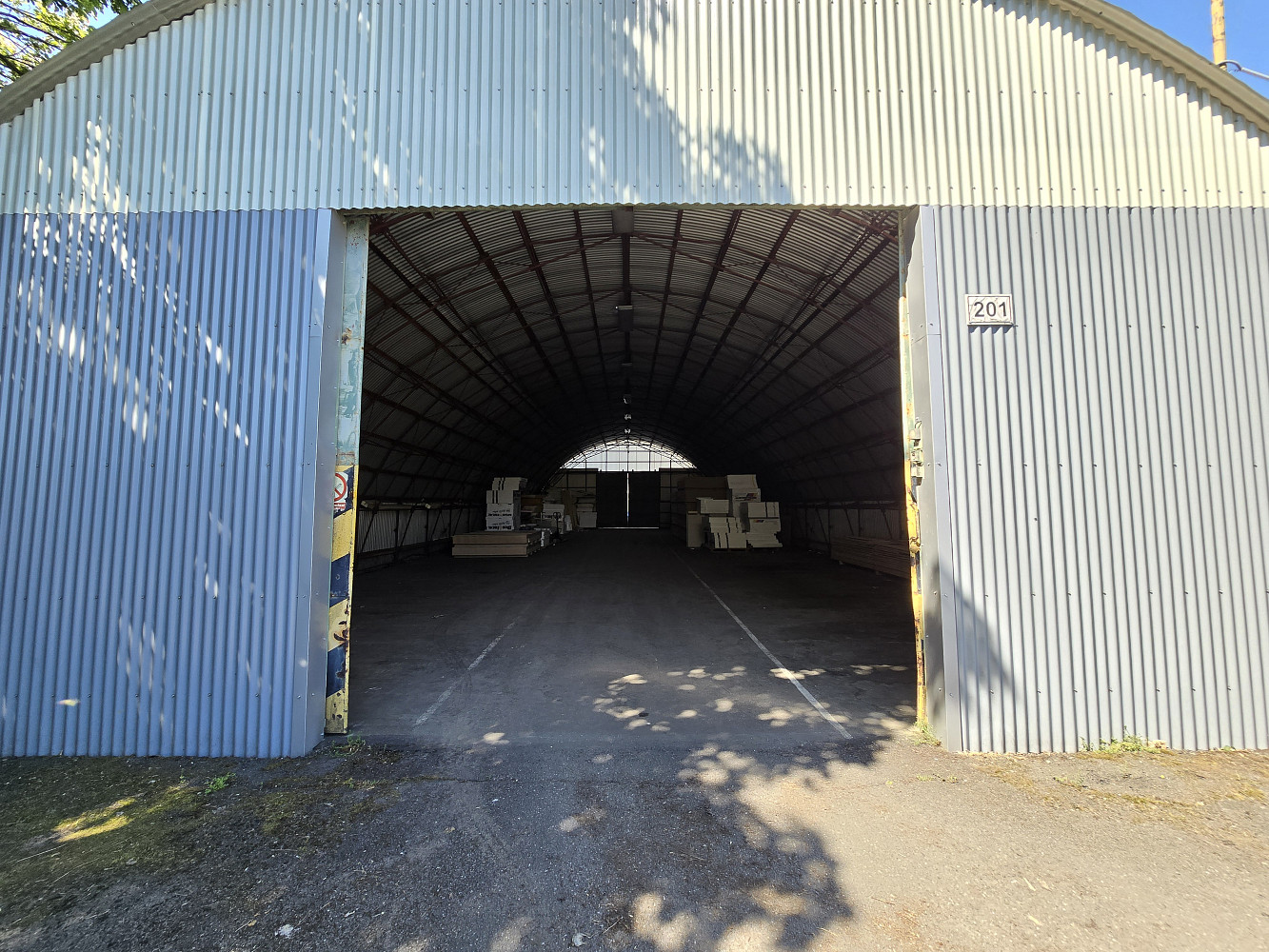 Pronájem skladovacích prostor 180 m² – fotografie 3